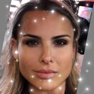 Meet your Posher, Michaela